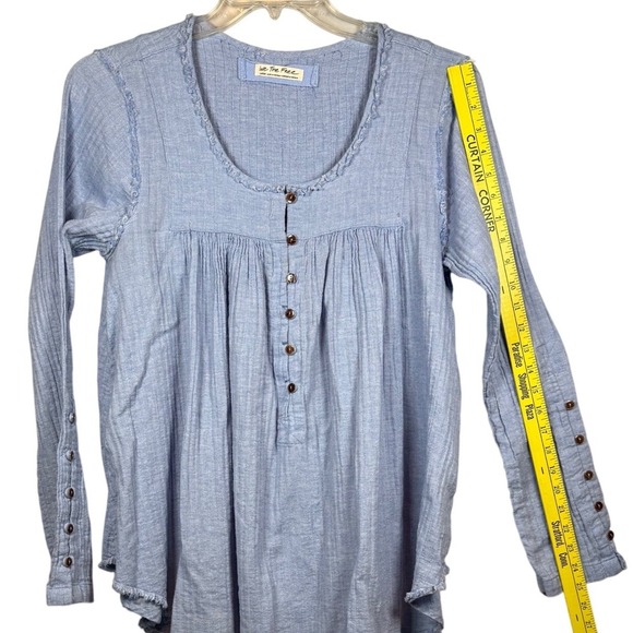 We The Free, FREE PEOPLE Sand Dune Henley Top, Blouse, Blue, Size Medium - Picture 5 of 9